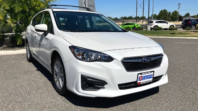 Used 2018 Subaru Impreza 2.0i Premium w/ Popular Package #2 AWD/4WD image 4