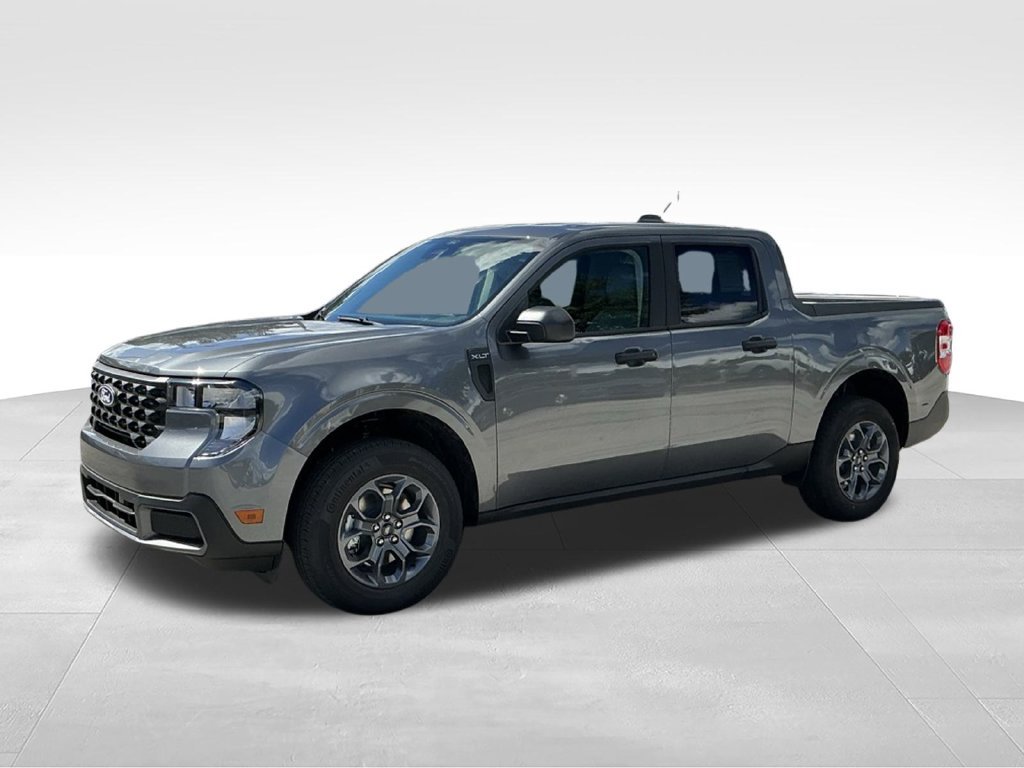 New 2026 Ford Maverick XLT FWD image 2