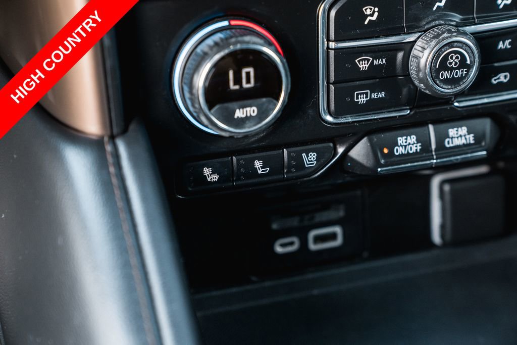 Used 2021 Chevrolet Suburban High Country AWD/4WD image 20