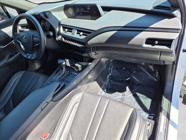Used 2019 Lexus UX 200 F Sport w/ F Sport Premium Package FWD image 19