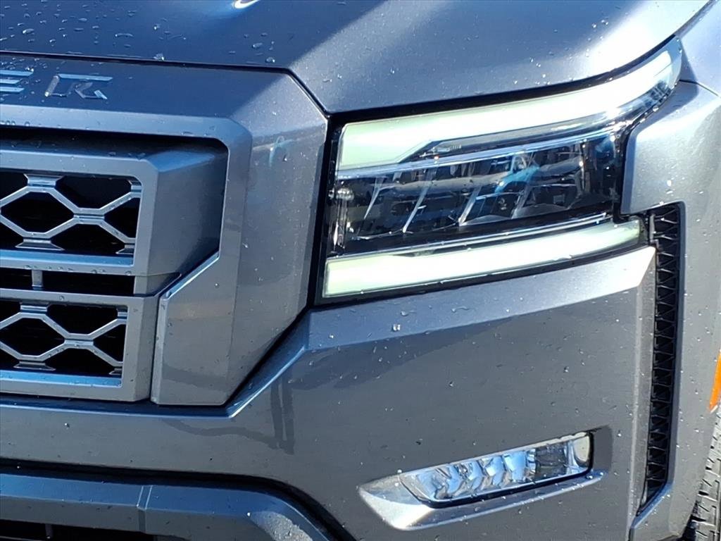 Used 2024 Nissan Frontier SL w/ Technology Package image 7