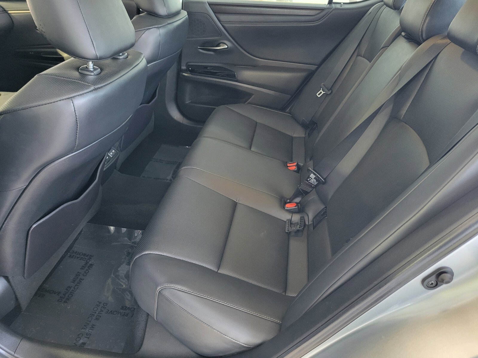 Used 2023 Lexus ES 350 w/ Premium Package FWD image 13