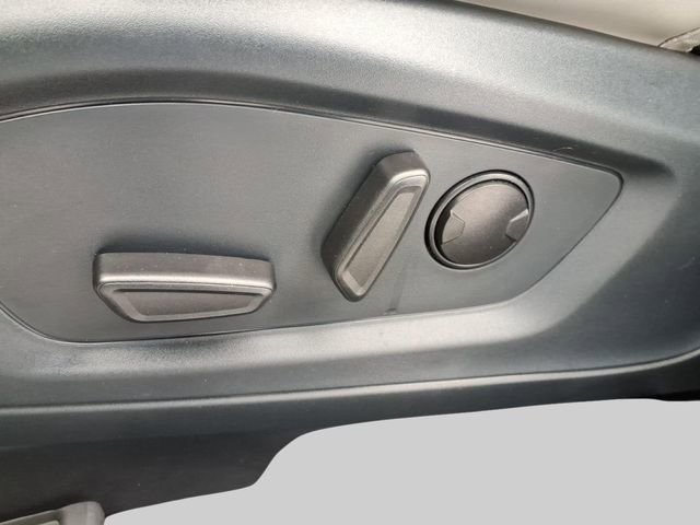 Used 2025 Ford Explorer Active w/ Active Comfort Package AWD/4WD image 13