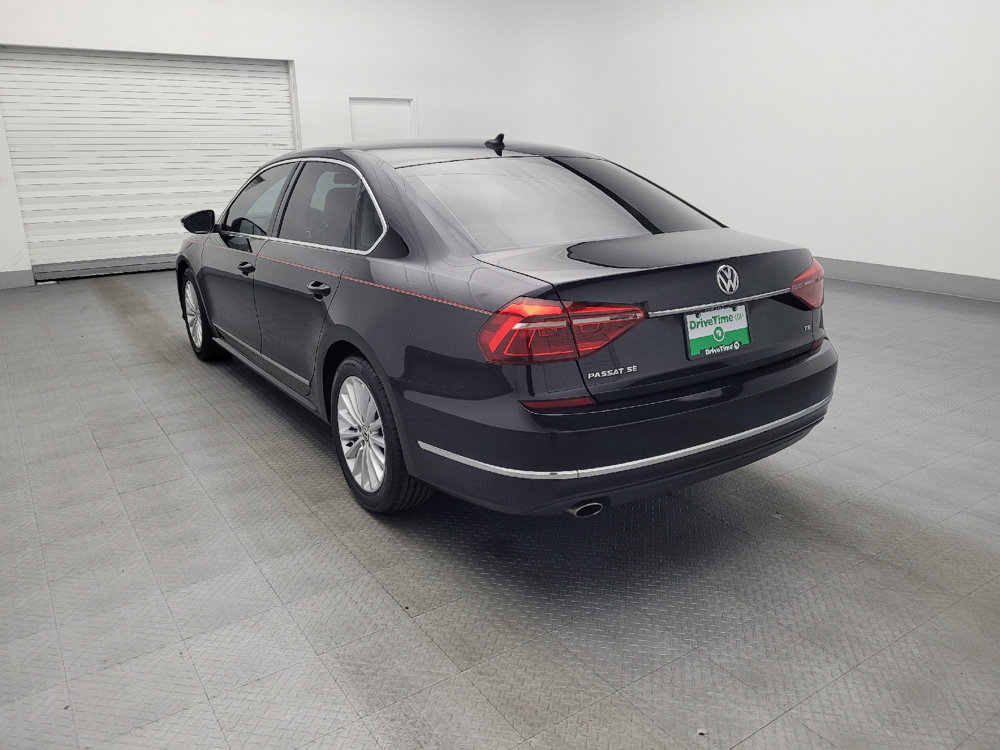 Used 2017 Volkswagen Passat 1.8T SE image 5