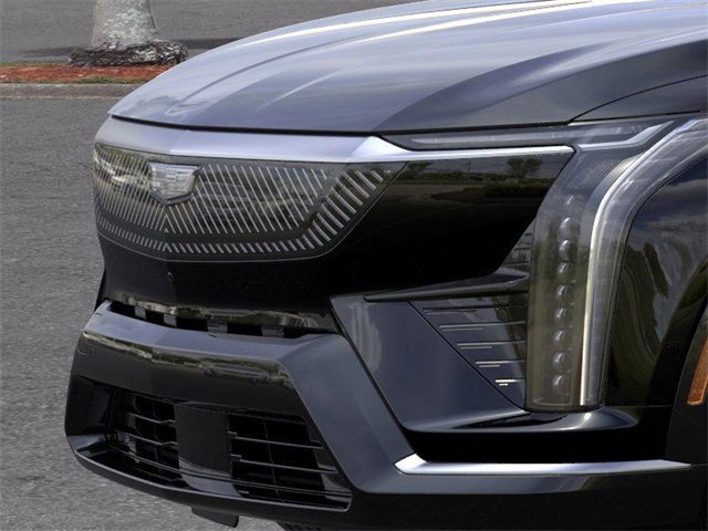 New 2025 Cadillac Optiq Luxury 2 image 13