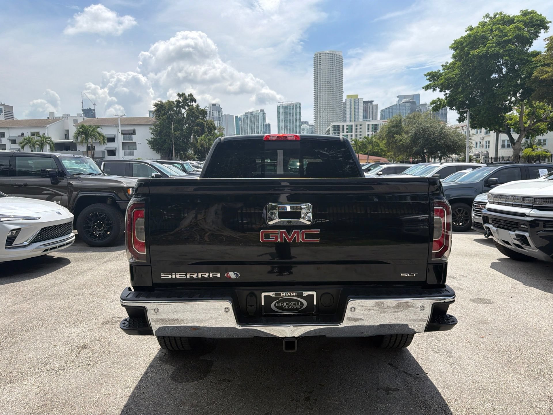 Used 2018 GMC Sierra 1500 SLT w/ Enhanced Driver Alert Package RWD image 12