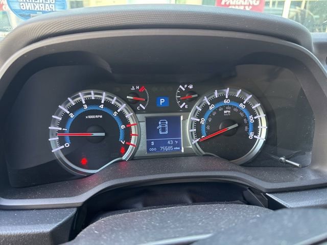 Used 2016 Toyota 4Runner SR5 Premium image 21