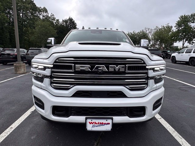 New 2026 RAM 2500 Laramie AWD/4WD image 8