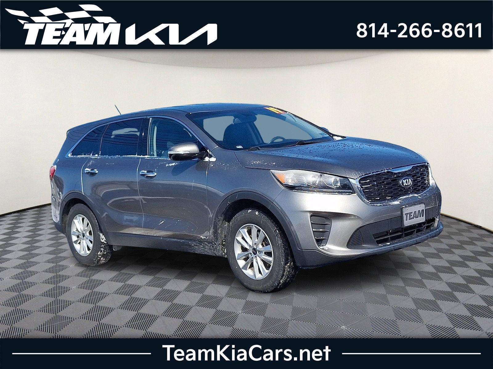Used 2019 Kia Sorento AWD V6 image 1