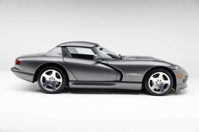 Used 2002 Dodge Viper RT/10 image 23
