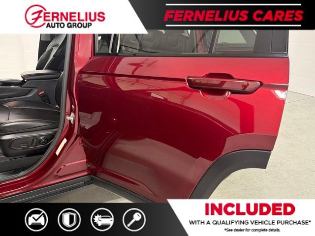 Used 2023 Jeep Grand Cherokee Limited AWD/4WD image 14