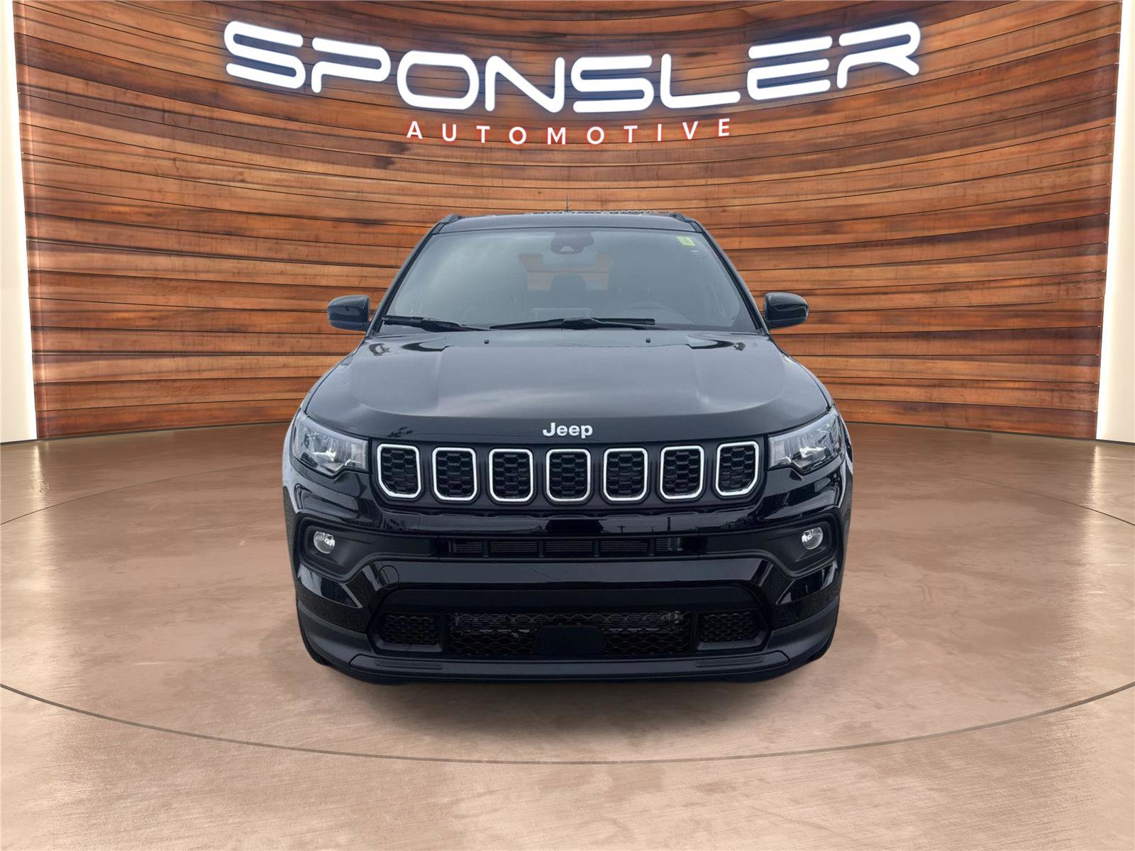 New 2026 Jeep Compass Latitude image 9