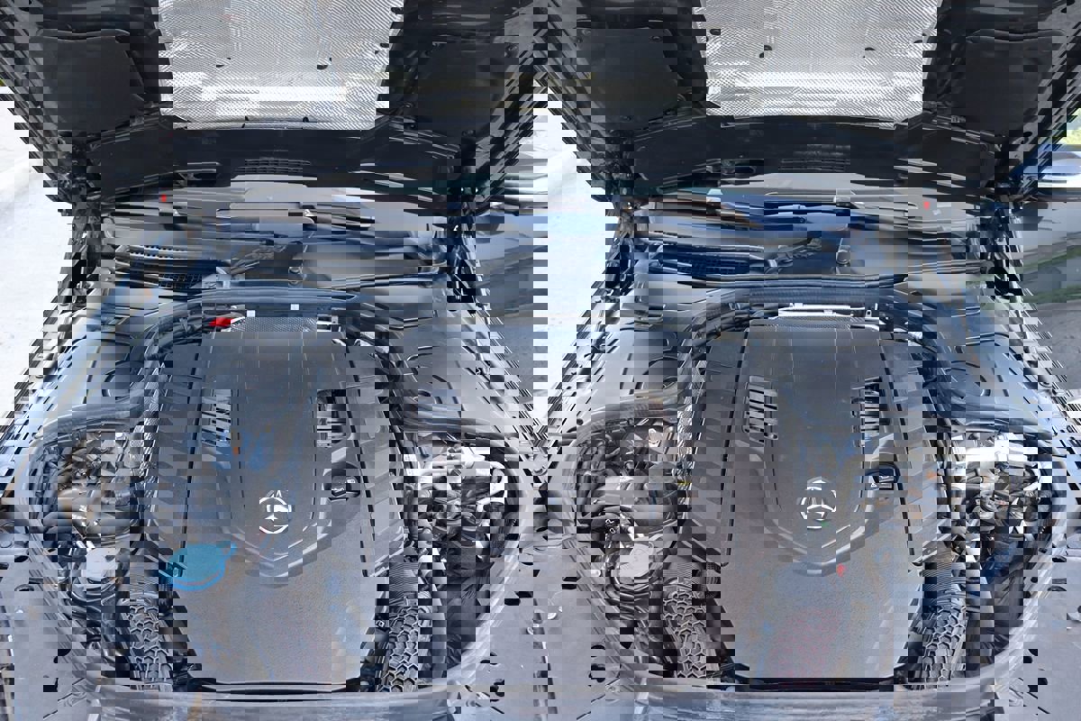 Used 2019 Mercedes-Benz S 560 Sedan w/ AMG Line Exterior image 63