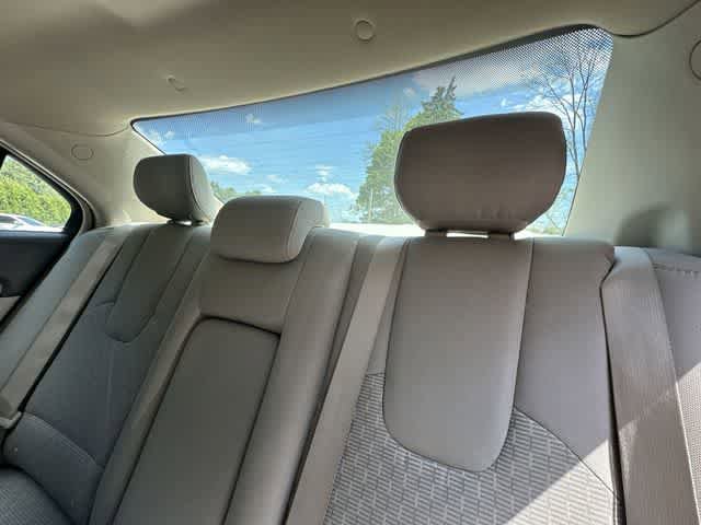 Used 2011 Ford Fusion SE w/ 201A Rapid Spec Order Code FWD image 13