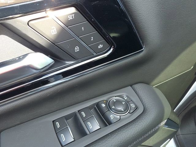 New 2026 GMC Yukon XL Denali w/ Denali Reserve Package image 10