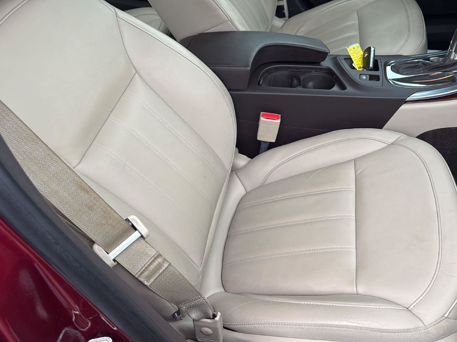 Used 2017 Buick Regal Premium w/ Driver Confidence Package #1 FWD image 32