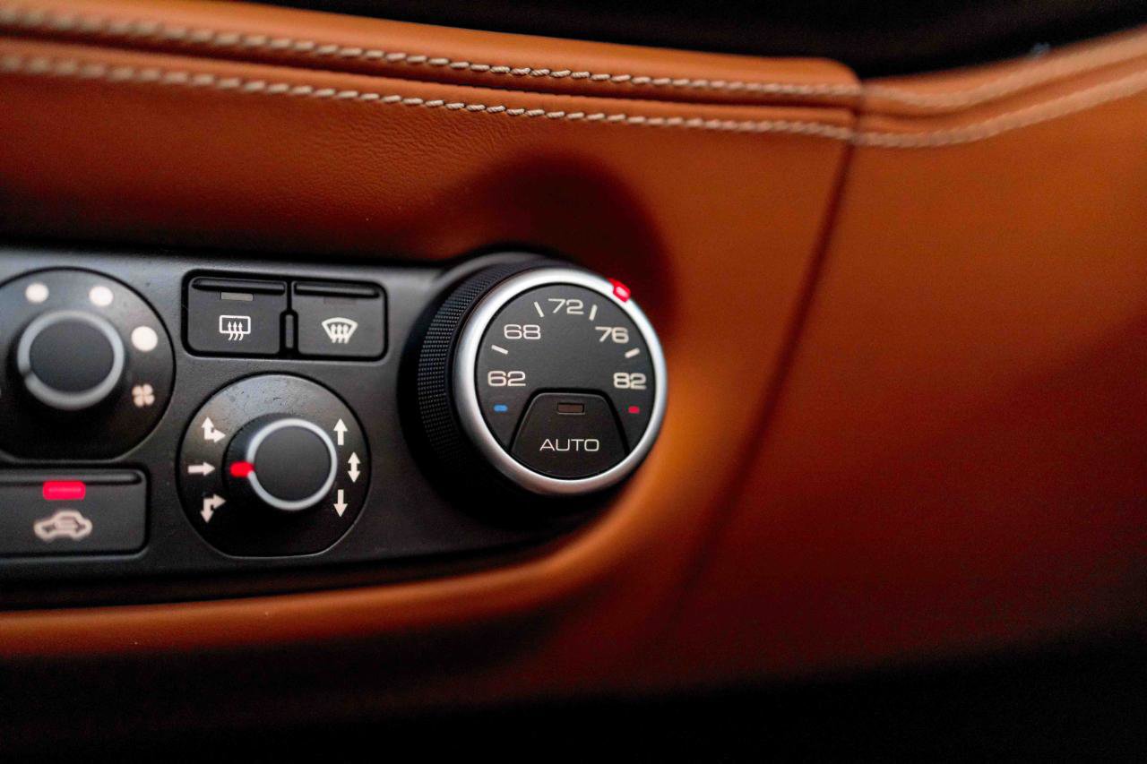 Used 2018 Ferrari 488 Spider image 69