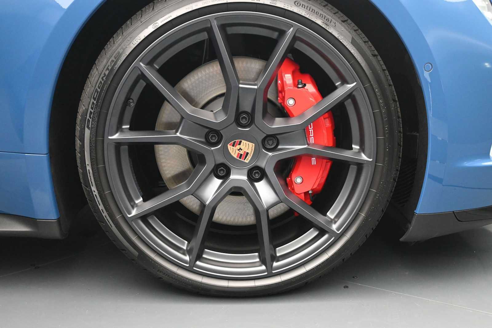 New 2026 Porsche Taycan GTS AWD/4WD image 23