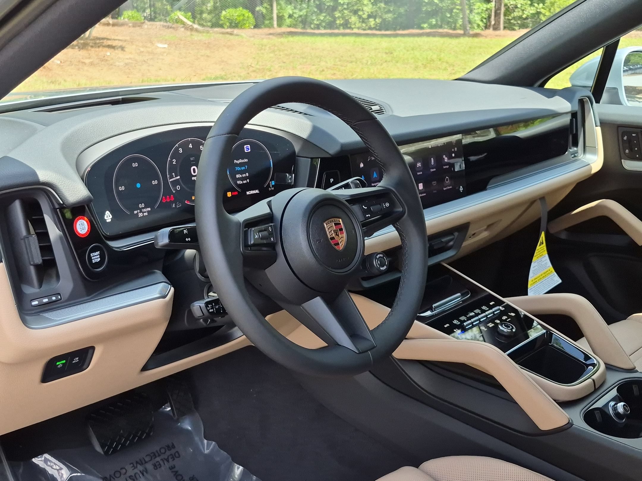 New 2026 Porsche Cayenne Coupe AWD/4WD image 4