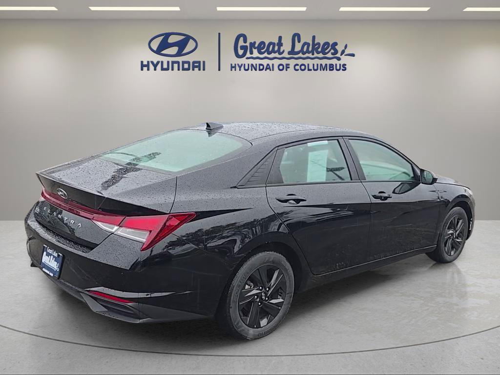 Certified 2023 Hyundai Elantra SEL FWD image 7