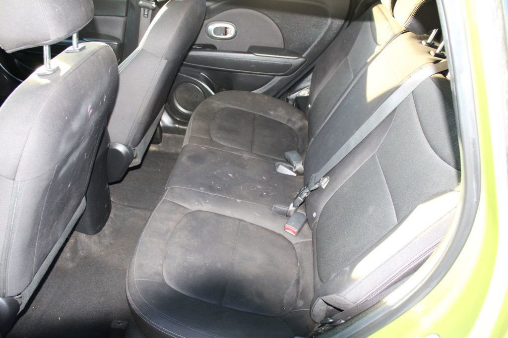 Used 2017 Kia Soul w/ Convenience Package image 16