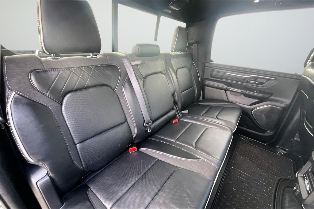 Used 2025 RAM 1500 Limited w/ Off Road Group AWD/4WD image 18