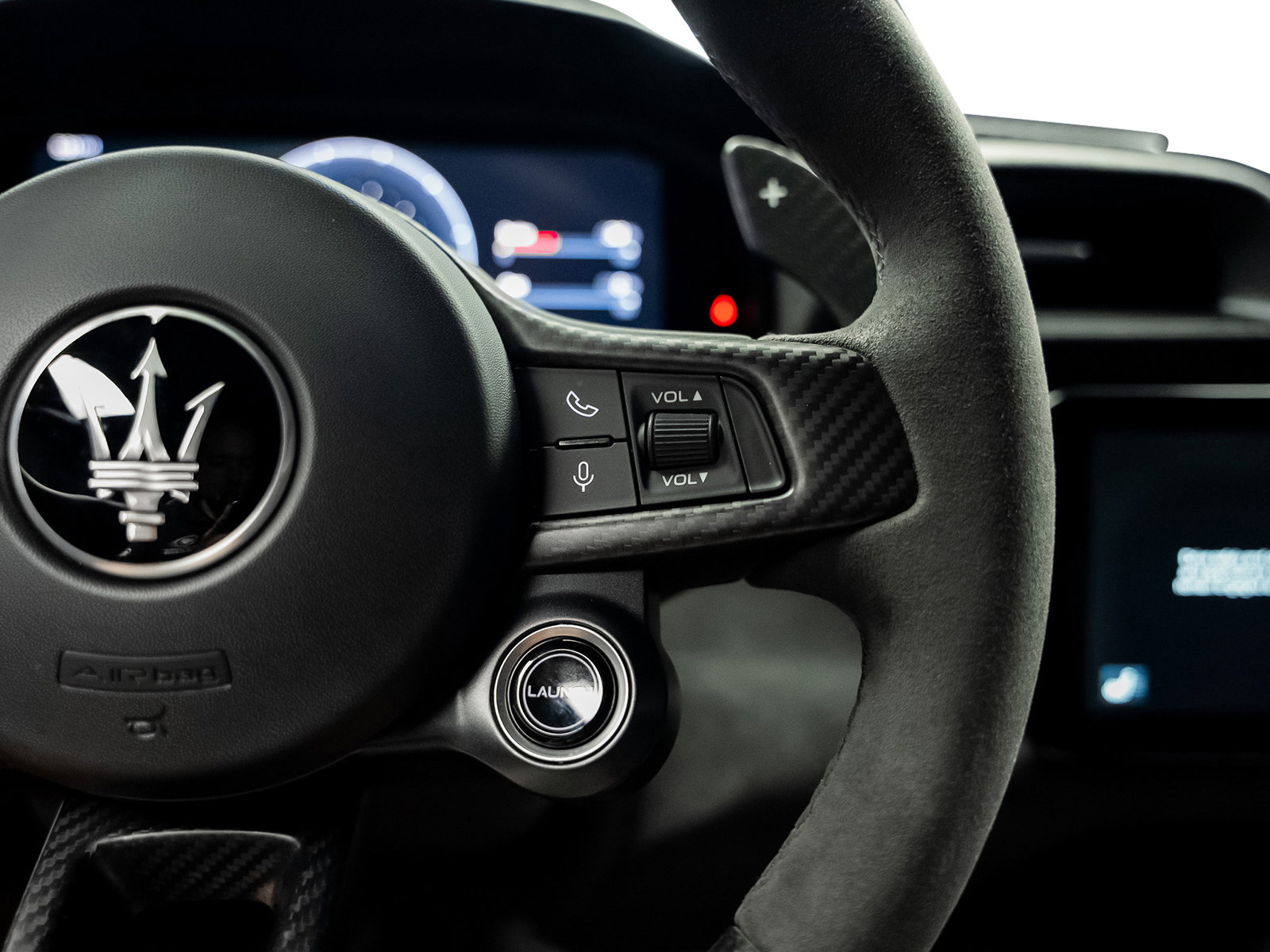 Used 2023 Maserati MC20 Coupe RWD image 40