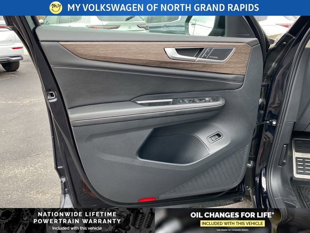 New 2026 Volkswagen Atlas SEL Premium R-Line image 6