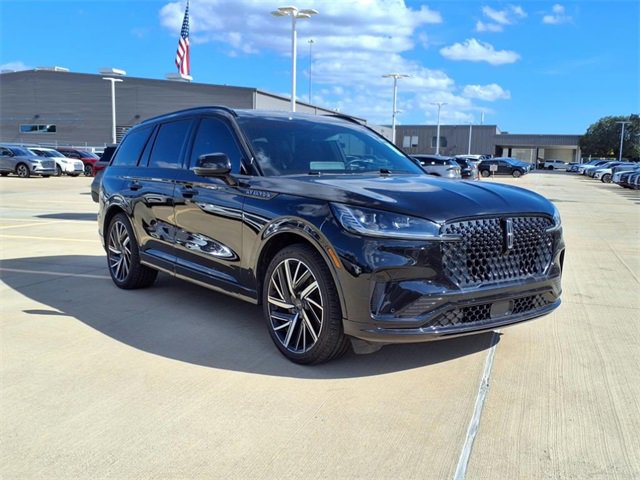 New 2025 Lincoln Aviator Black Label w/ Jet Appearance Package image 15