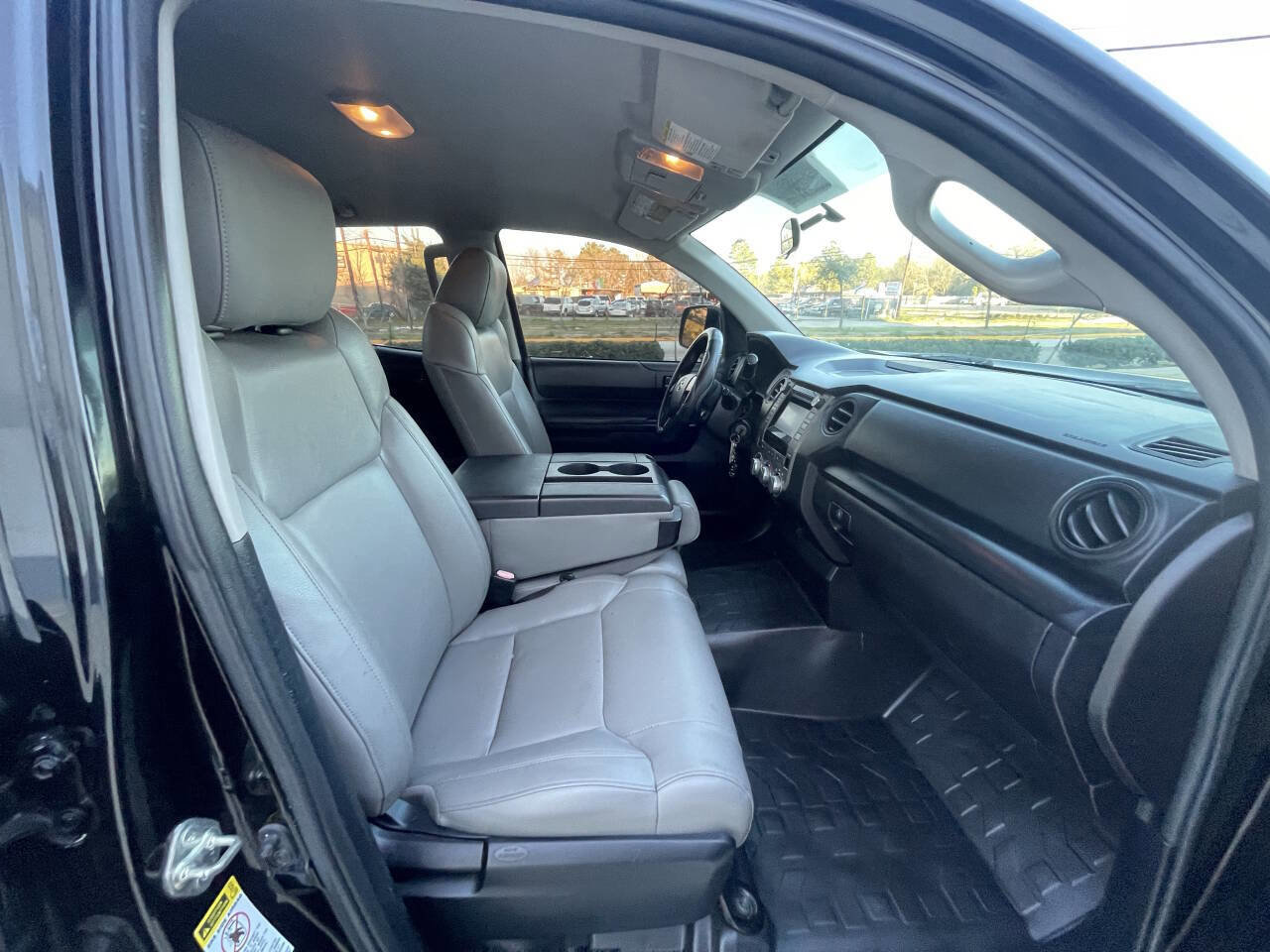 Used 2014 Toyota Tundra SR RWD image 12