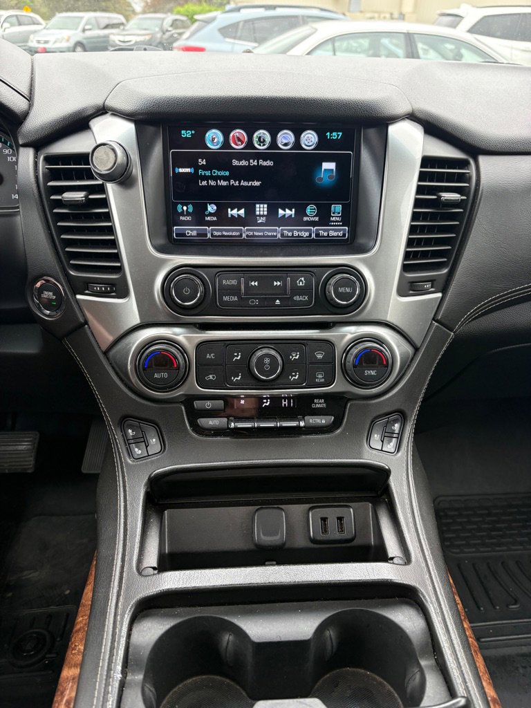Used 2017 Chevrolet Tahoe Premier AWD/4WD image 18