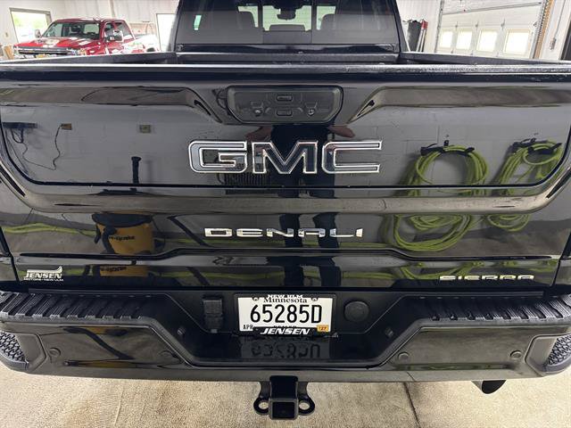 Certified 2024 GMC Sierra 3500 Denali Ultimate AWD/4WD image 5