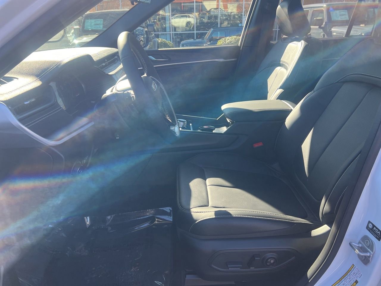 New 2026 Jeep Grand Cherokee Limited AWD/4WD image 13