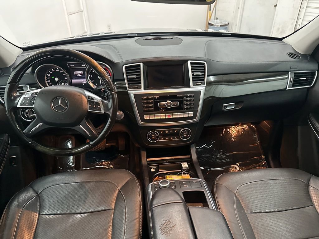 Certified 2016 Mercedes-Benz GL 550 4MATIC image 22