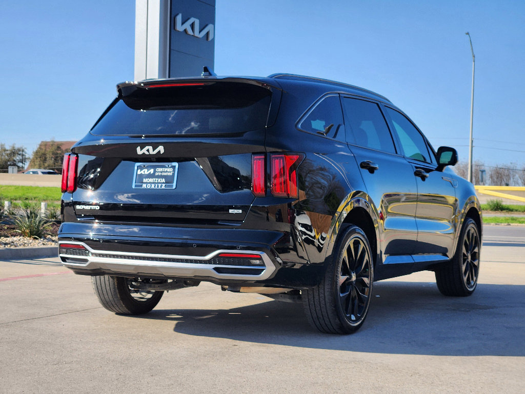 Certified 2023 Kia Sorento SX image 4