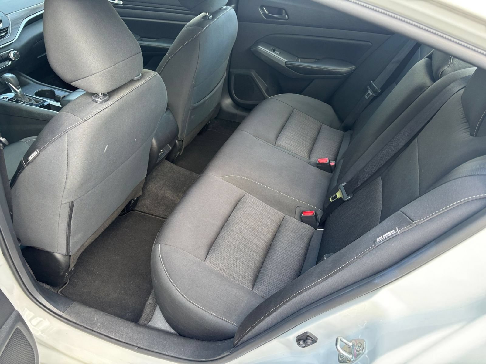 Used 2025 Nissan Altima 2.5 SV FWD image 27