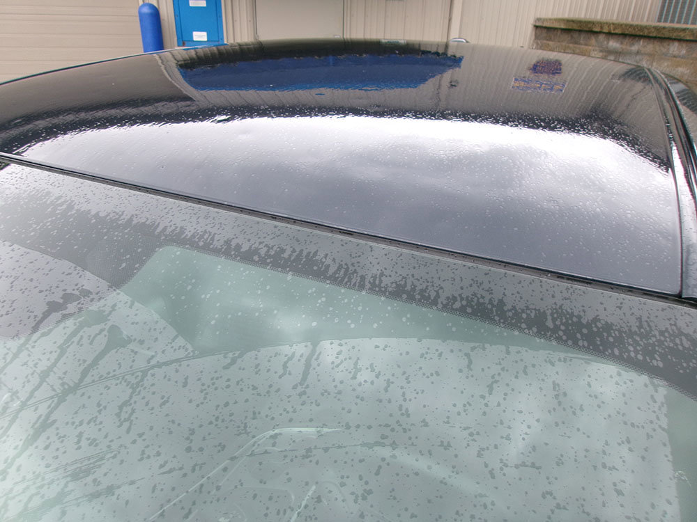 Used 2019 Dodge Challenger SXT image 3