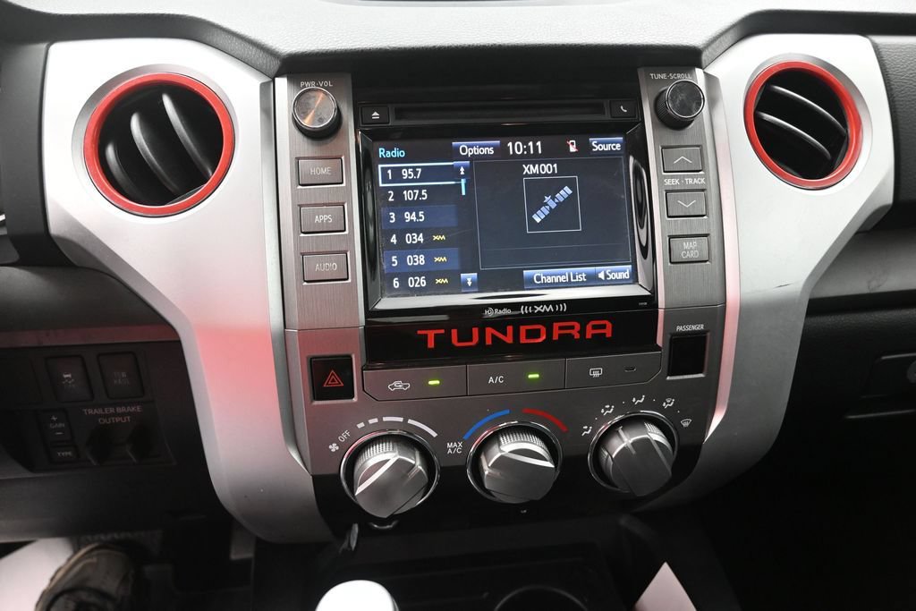 Used 2017 Toyota Tundra SR5 w/ SR5 Upgrade Package RWD image 28