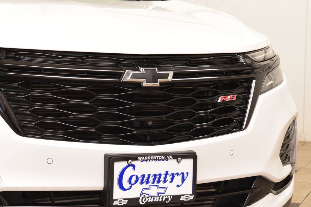 Used 2024 Chevrolet Equinox RS w/ RS Leather Package image 11