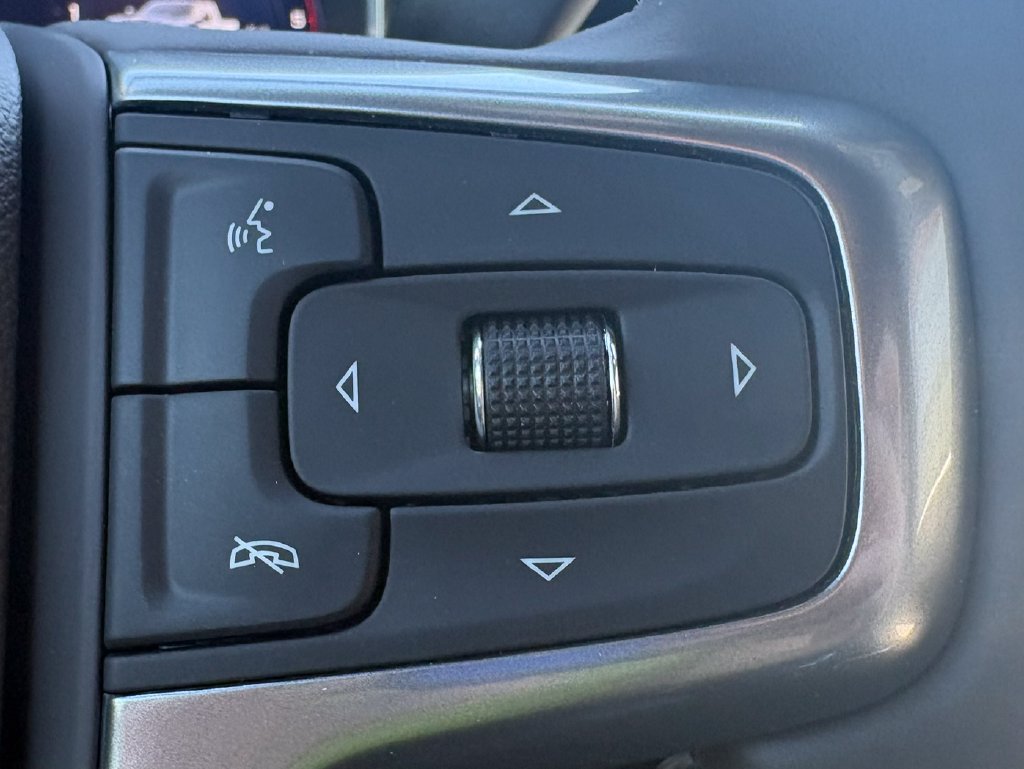 New 2026 Chevrolet Silverado 2500 LTZ w/ LTZ Premium Package AWD/4WD image 9