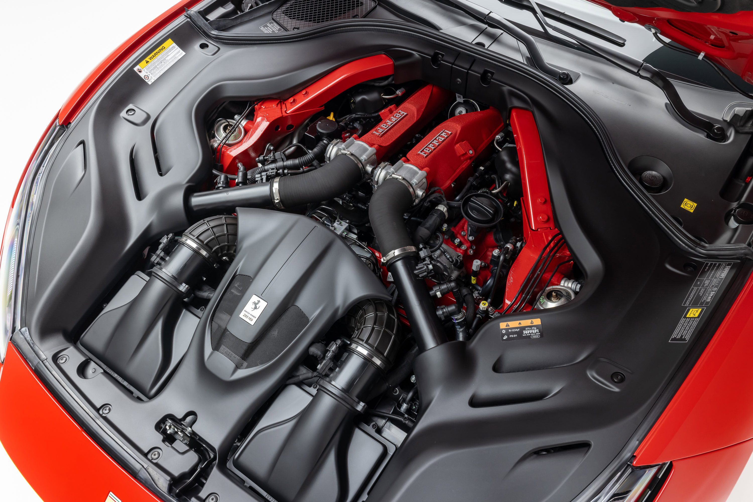 Certified 2022 Ferrari Portofino M RWD image 19