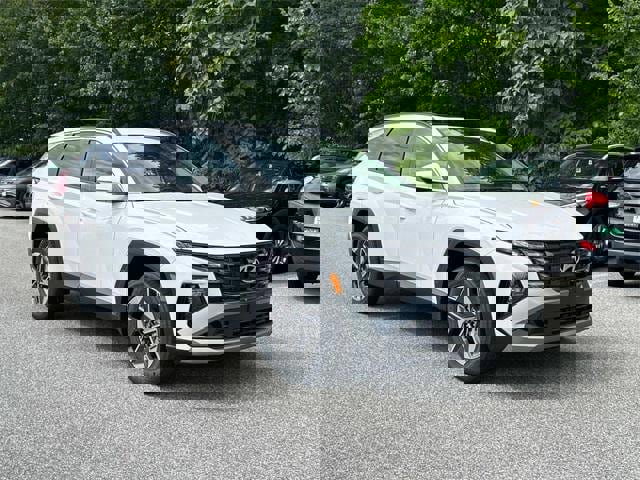 New 2025 Hyundai Tucson SEL