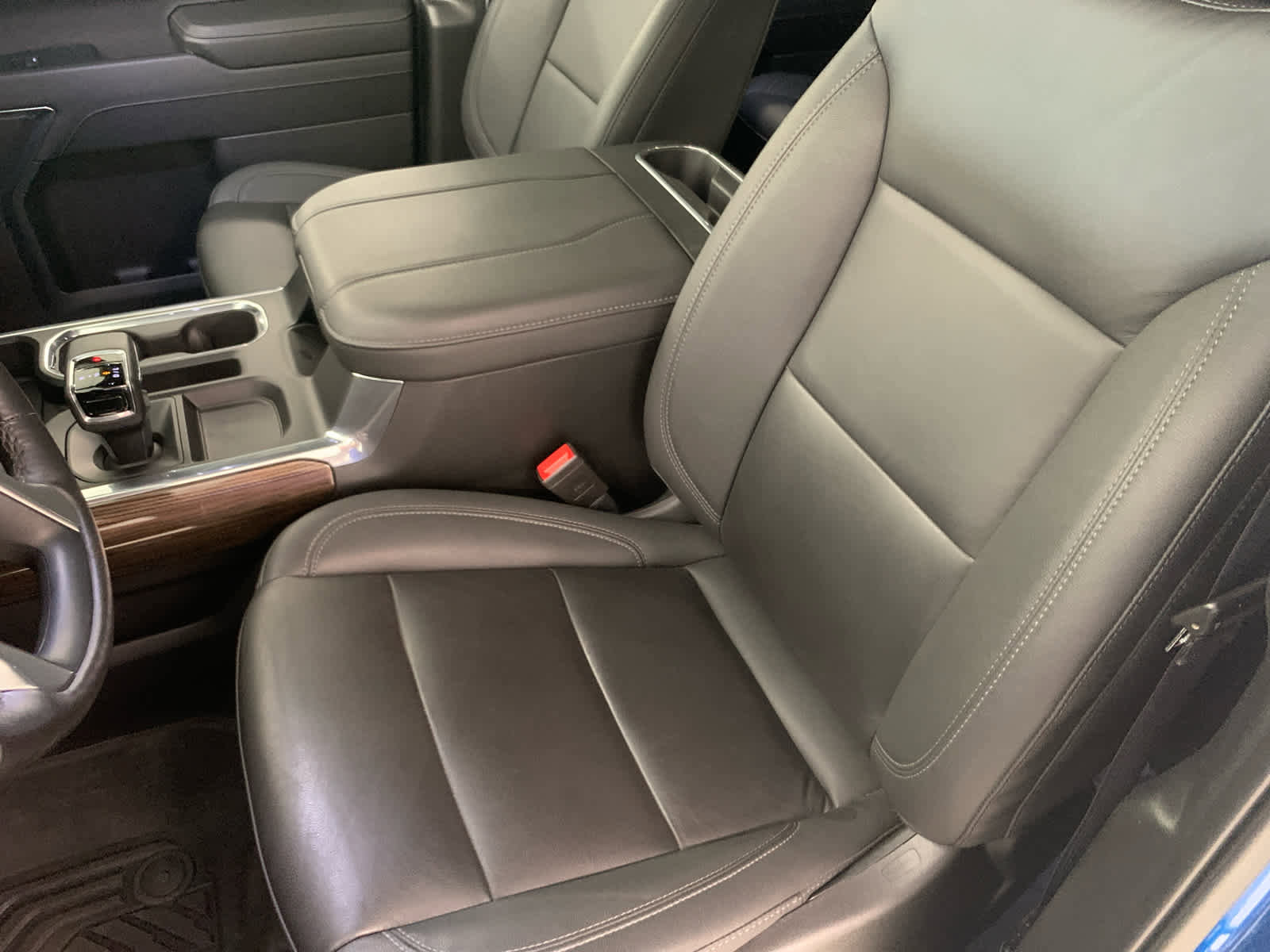 Used 2023 Chevrolet Silverado 1500 RST AWD/4WD image 43