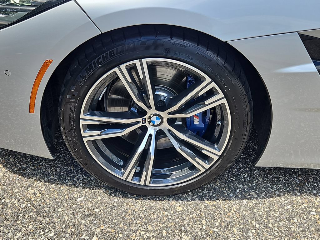 Used 2021 BMW Z4 sDrive30i w/ M Sport Package RWD image 11