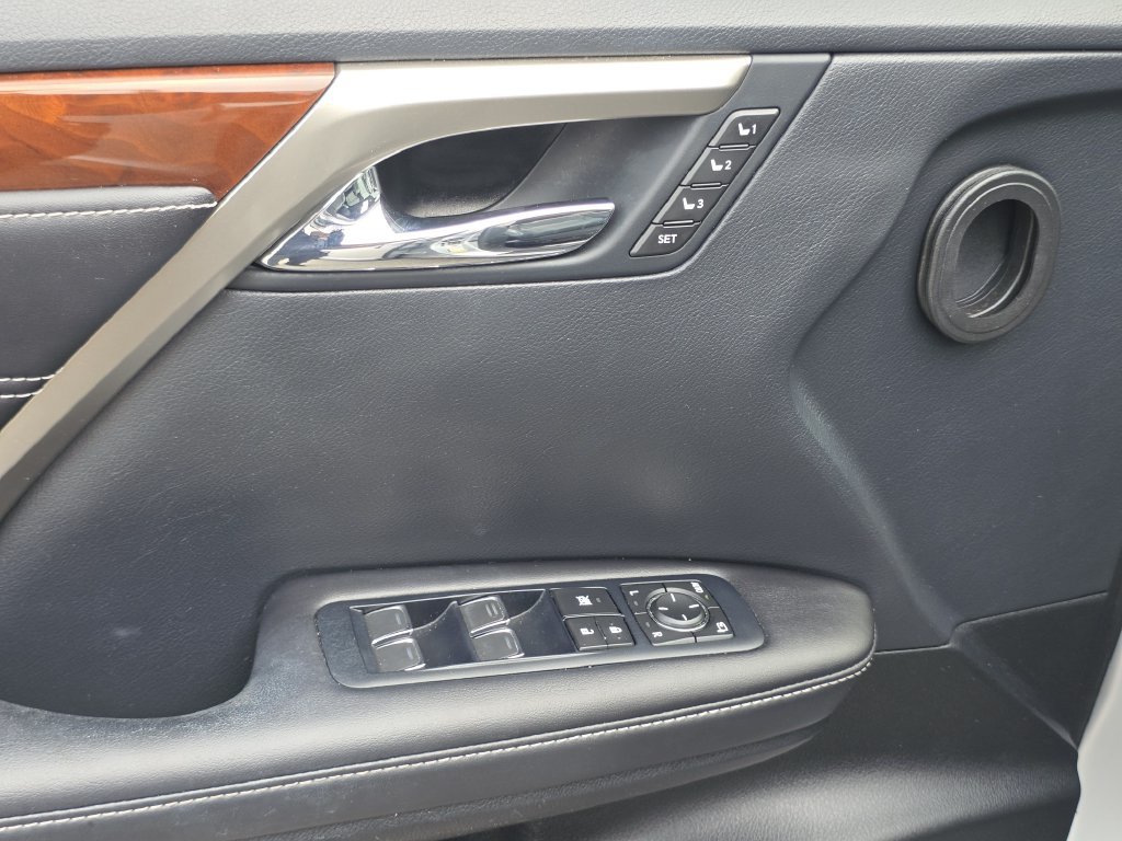 Used 2018 Lexus RX 350L AWD image 28