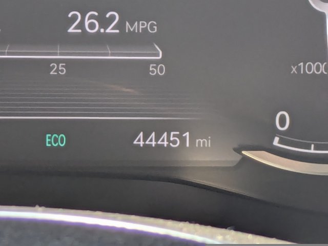 Used 2023 Genesis G70 2.0T AWD/4WD image 38