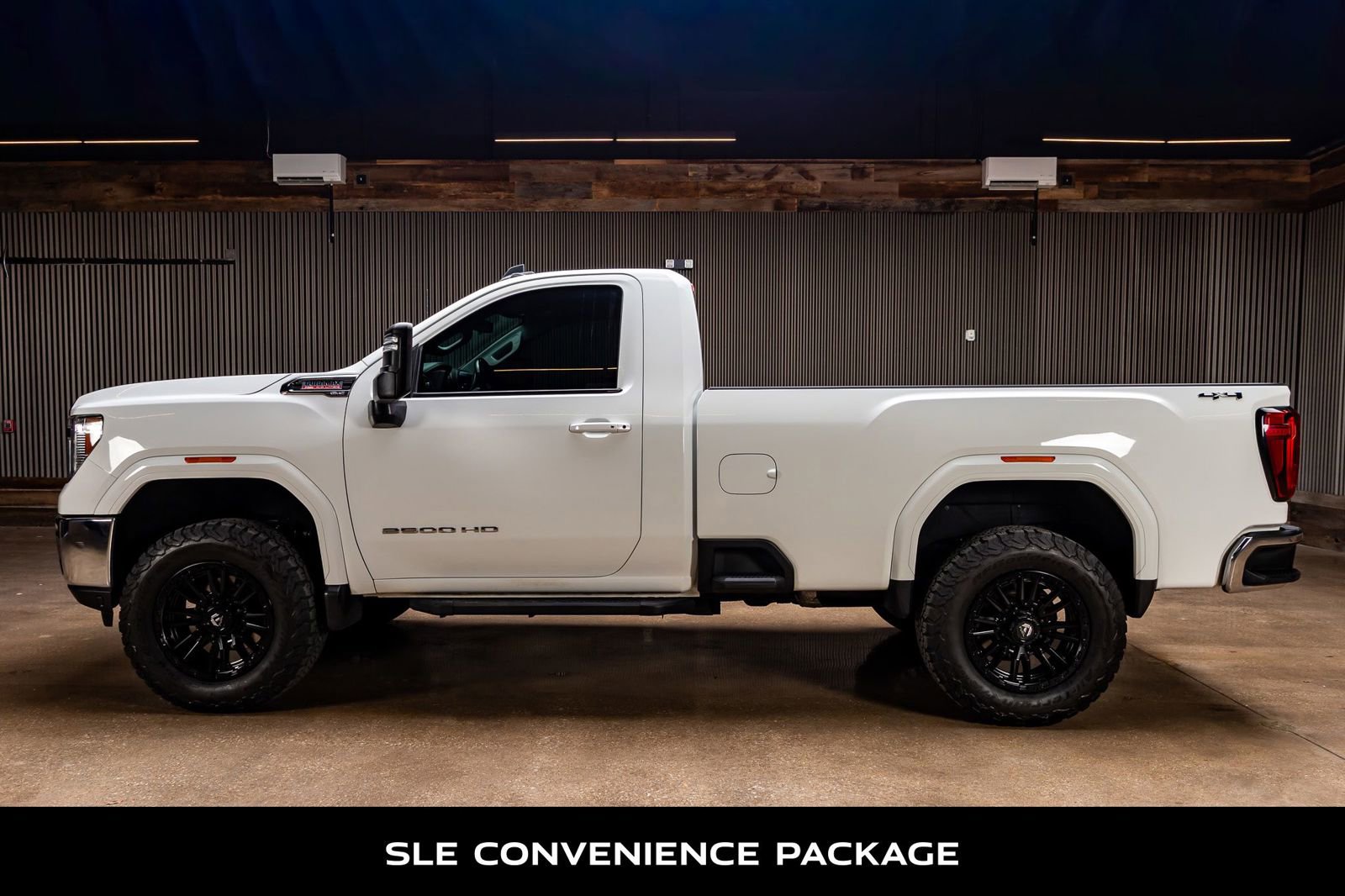 Used 2022 GMC Sierra 2500 SLE w/ SLE Convenience Package image 6