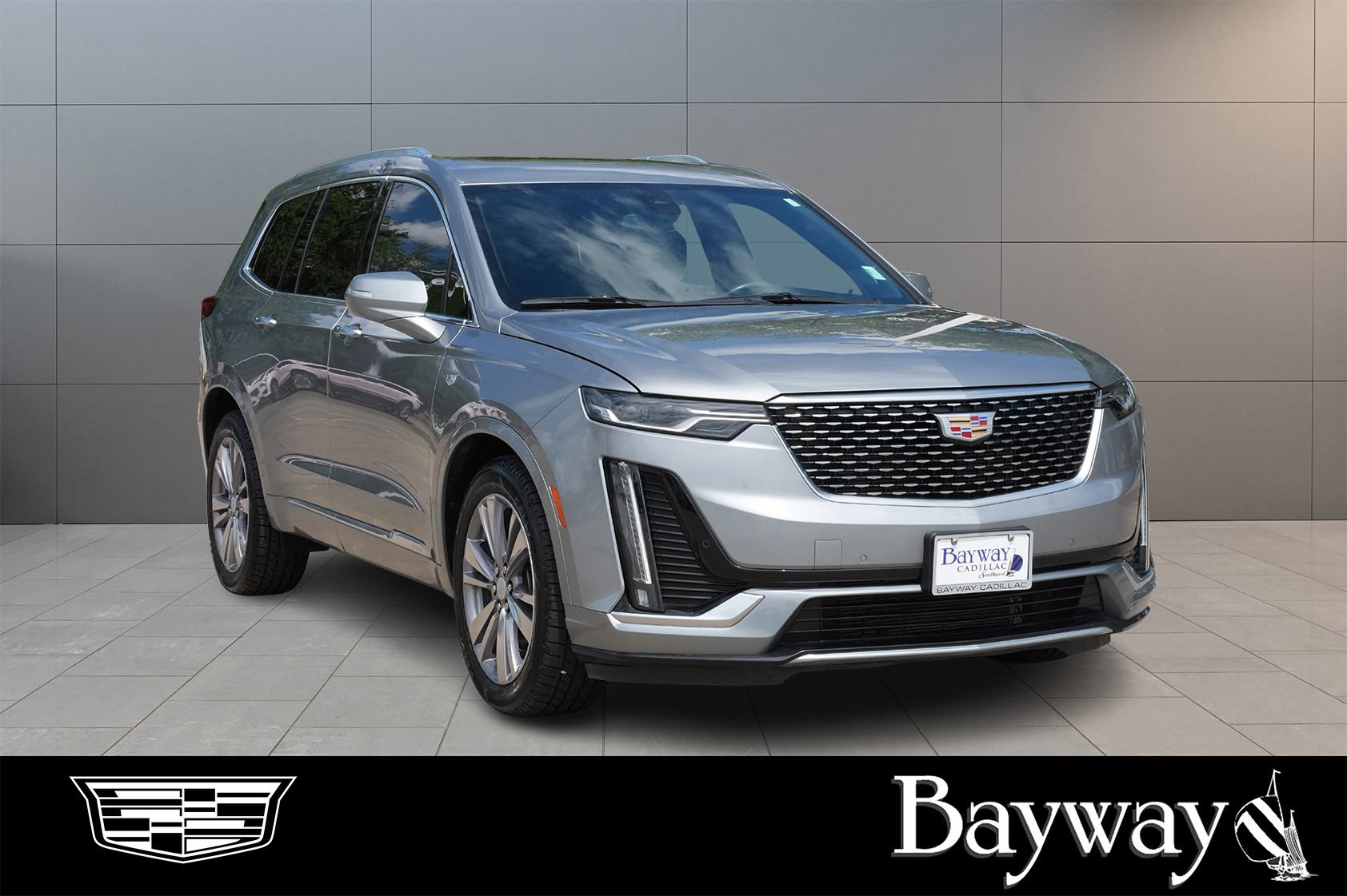 Certified 2024 Cadillac XT6 Premium Luxury FWD image 3
