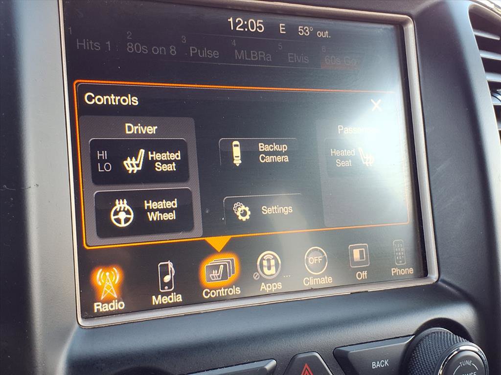 Used 2017 Jeep Grand Cherokee Limited image 5