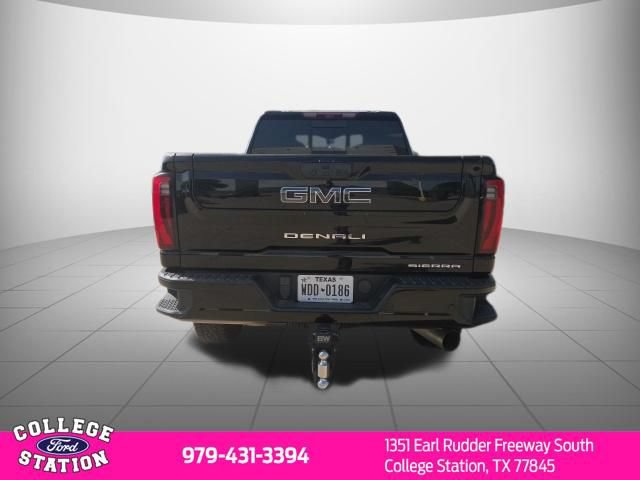 Used 2025 GMC Sierra 2500 Denali Ultimate AWD/4WD image 5